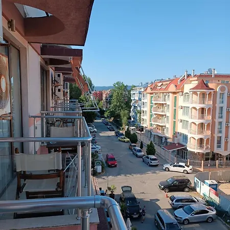 двустаен апартамент30 *
